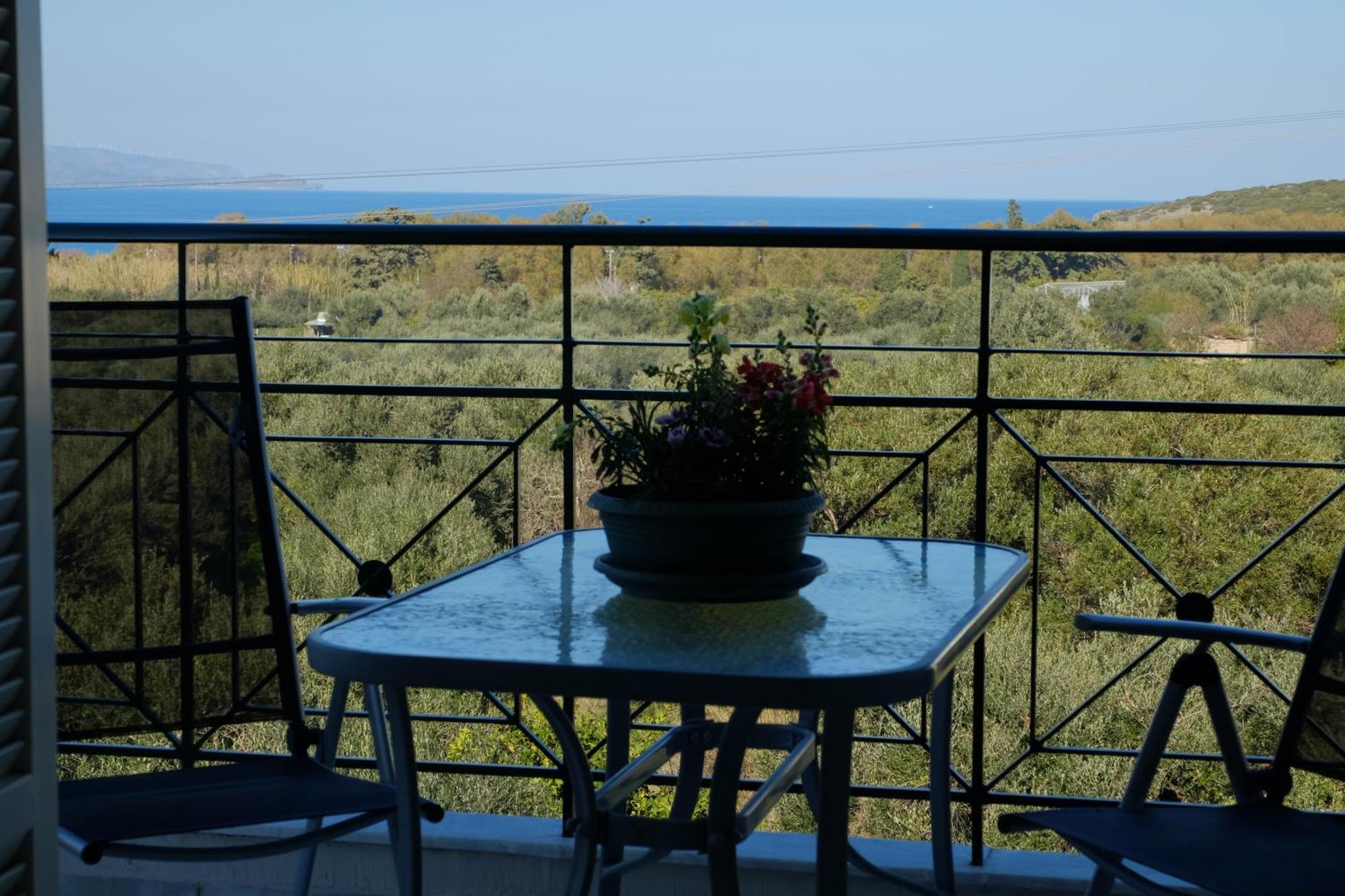 Dialinas Apartments Истро Номер фото